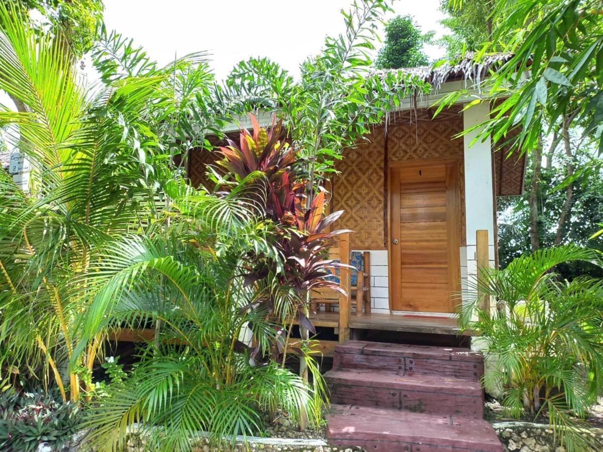 Sambag Hideaway Bungalows Moalboal Eksteriør billede
